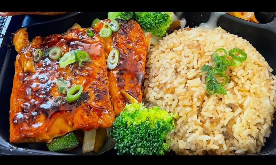 Hibachi platter with glazed meat, fried rice and broccoli from Torera Hibachi